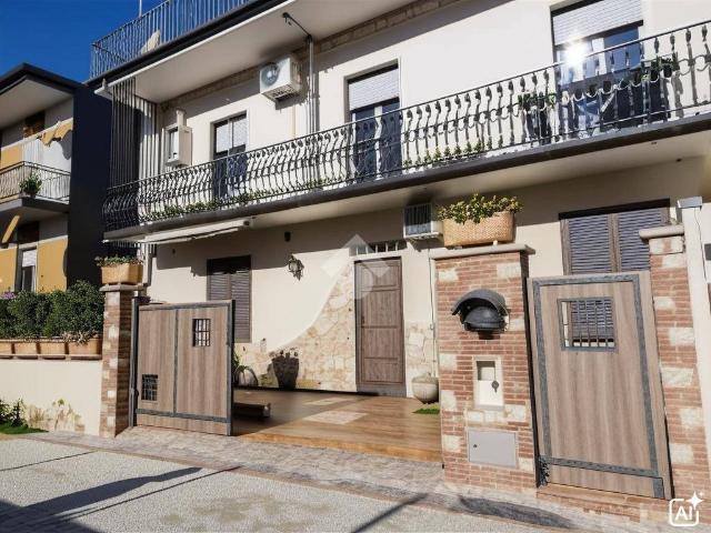 Casa indipendente in vendita a Santa Maria a Vico CE
