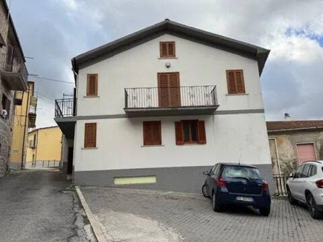 Appartamento in vendita a Santa Maria del Molise IS