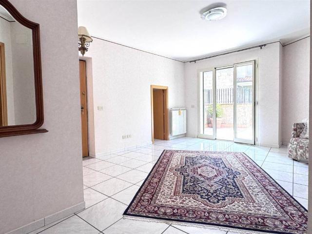 Appartamento in vendita a Santa Maria di Licodia CT