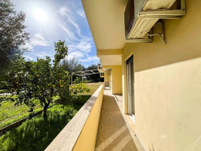 Appartamento in vendita a Santa Marina SA