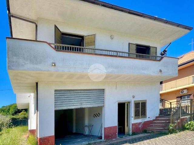 Appartamento in vendita a Santa Marina SA