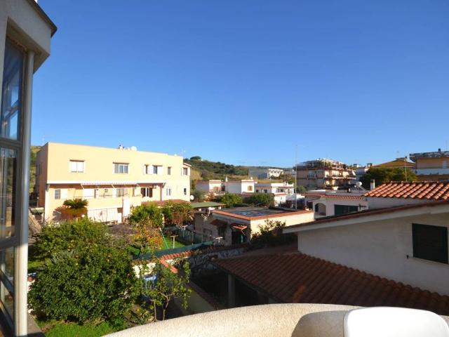 Appartamento in vendita a Santa Marinella RM