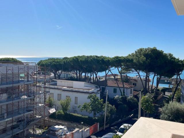Appartamento in vendita a Santa Marinella RM
