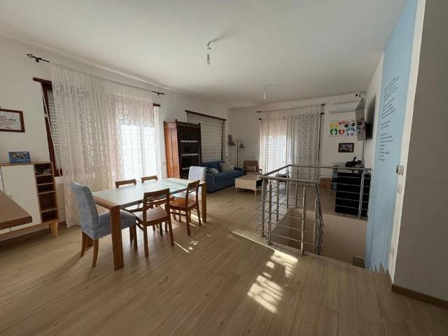 Appartamento in vendita a Santa Marinella RM