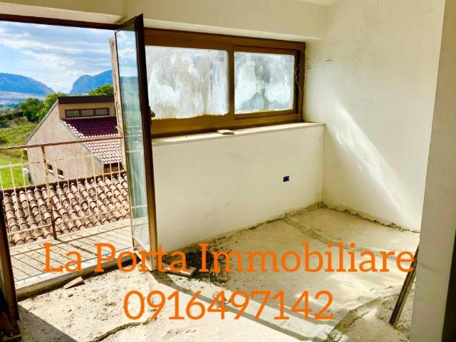 Appartamento in vendita a Santa Cristina Gela PA