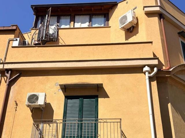 Appartamento in vendita a Santa Flavia PA