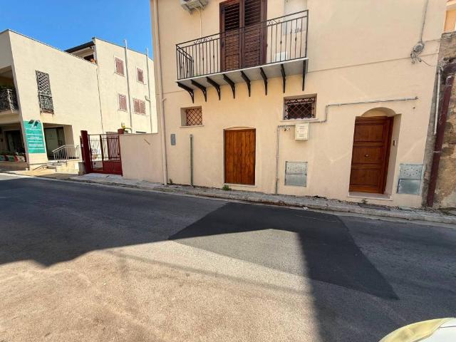 Appartamento in vendita a Santa Flavia PA