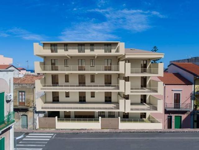 Appartamento in vendita a Santa Teresa di Riva ME