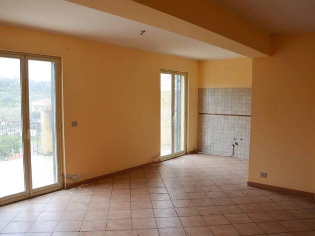 Appartamento in vendita a Santa Teresa di Riva ME
