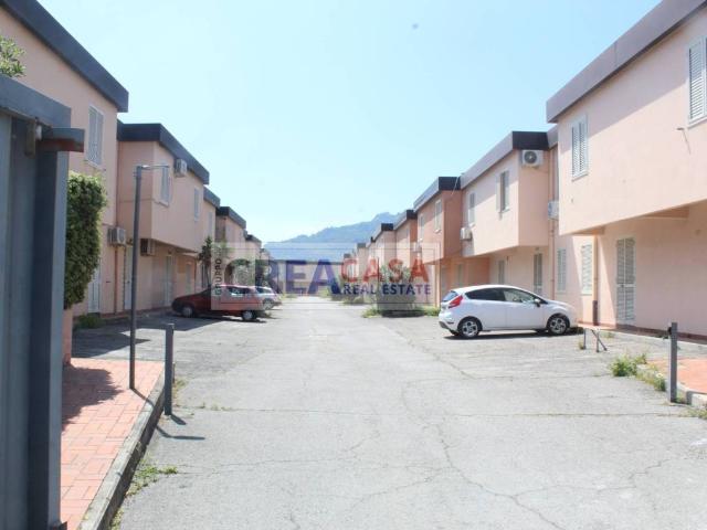 Appartamento in vendita a Santa Teresa di Riva ME