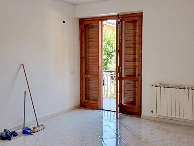 Appartamento in vendita a Santa Venerina CT