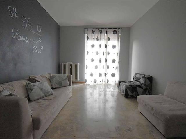 Appartamento in vendita a Santa Vittoria d'Alba CN