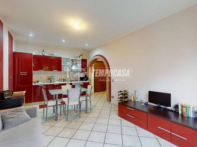 Appartamento in vendita a Santa Vittoria d'Alba CN
