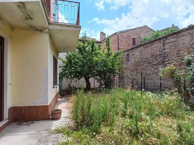 Appartamento in vendita a Santa Vittoria in Matenano