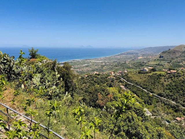 Appartamento in vendita a Sant'Agata di Militello ME