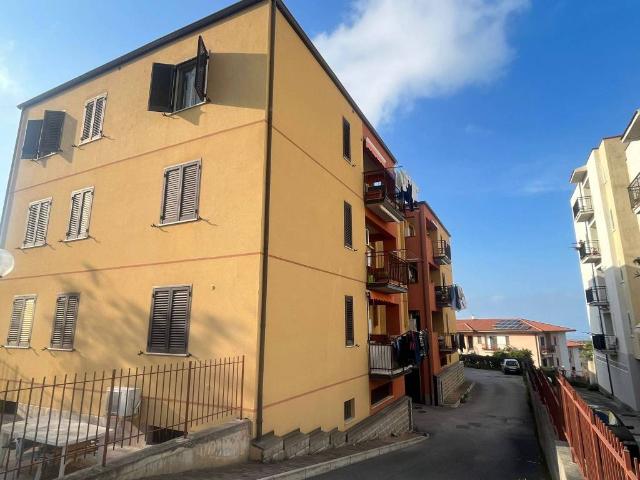 Appartamento in vendita a Sant'Agata di Militello ME