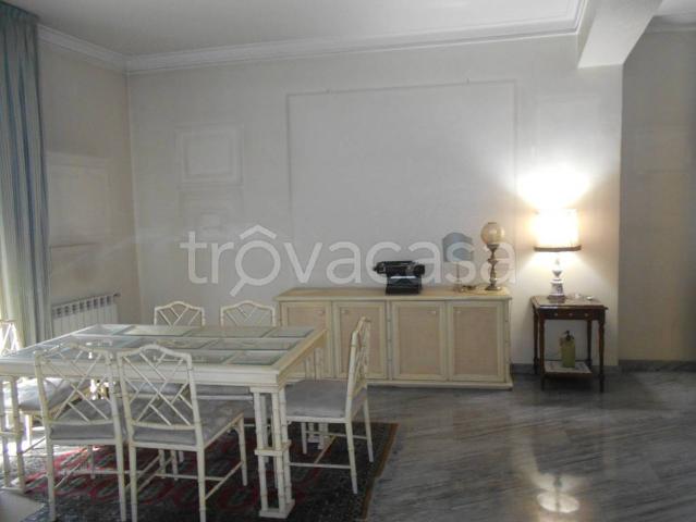 Appartamento in vendita a Sant'Agata li Battiati