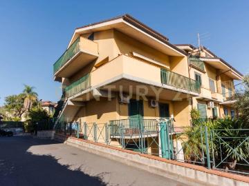 Appartamento in vendita a Sant'Agata li Battiati CT