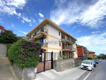 Appartamento in vendita a Sant'Agata li Battiati CT