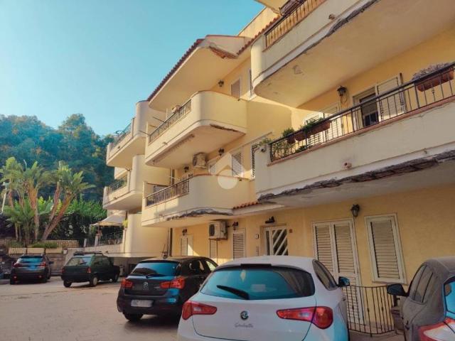 Appartamento in vendita a Sant'Alessio Siculo ME