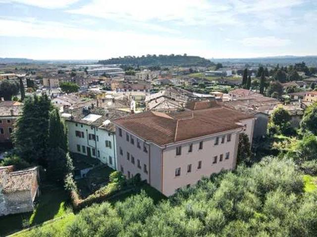 Appartamento in vendita a Sant'Ambrogio di Valpolicella VR