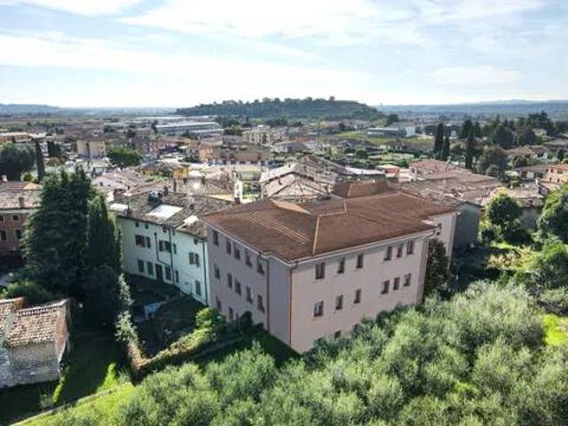 Appartamento in vendita a Sant'Ambrogio di Valpolicella VR