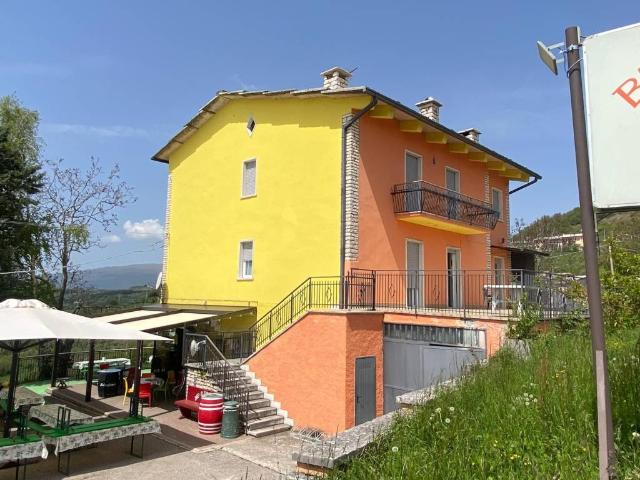 Appartamento in vendita a Sant'Anna d'Alfaedo VR