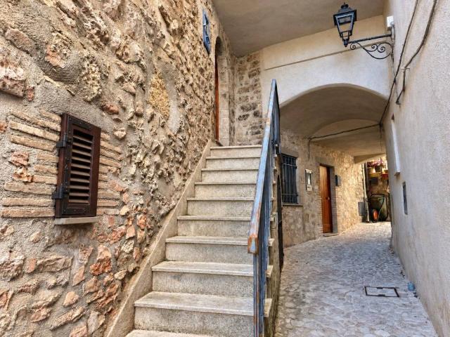 Appartamento in vendita a Sant'Anatolia di Narco PG