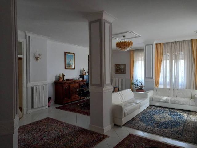 Appartamento in vendita a Sant'Anastasia NA