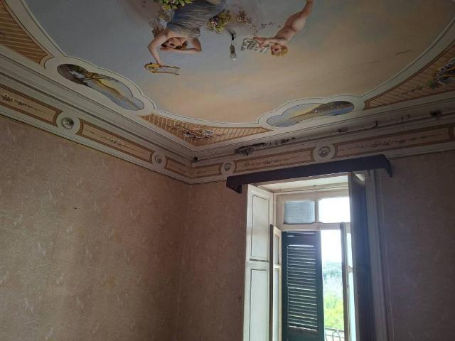 Appartamento in vendita a Sant'Anastasia NA