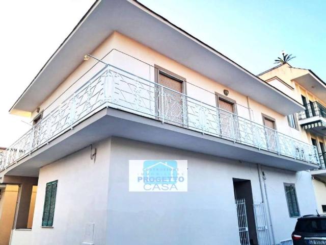 Appartamento in vendita a Sant'Anastasia NA