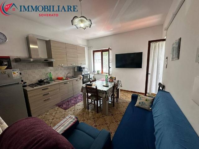 Appartamento in vendita a Sant'Andrea Apostolo dello Ionio CZ