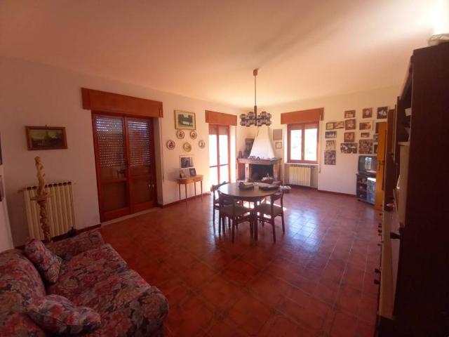 Appartamento in vendita a Sant'Angelo a Cupolo BN