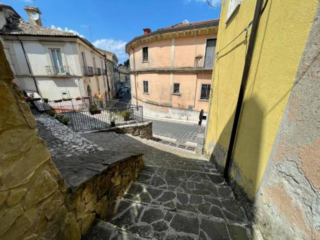 Appartamento in vendita a Sant'Angelo a Scala AV