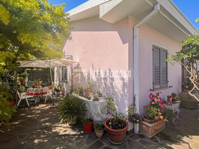 Casa indipendente in vendita a Santarcangelo Di Romagna