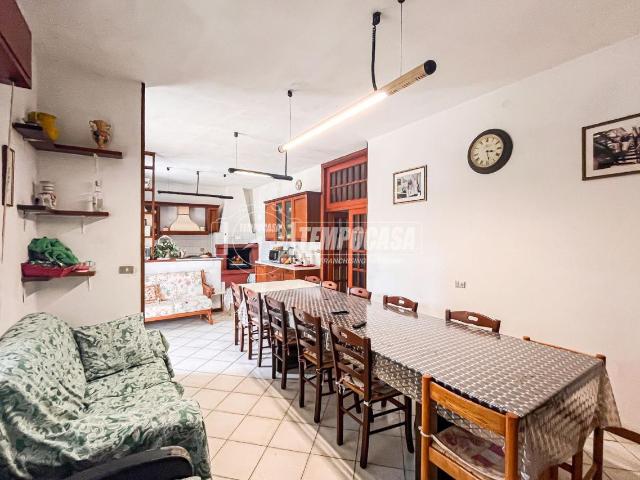 Appartamento in vendita a Santarcangelo Di Romagna