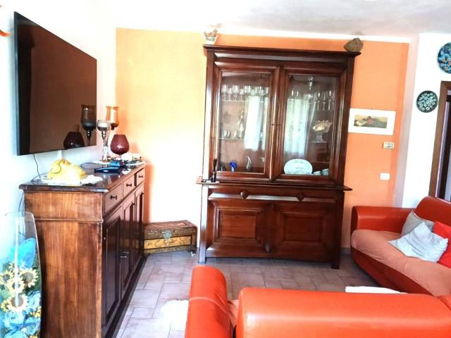 Appartamento in vendita a Santarcangelo di Romagna RN
