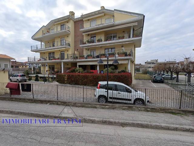 Appartamento in vendita a Sant'Egidio alla Vibrata