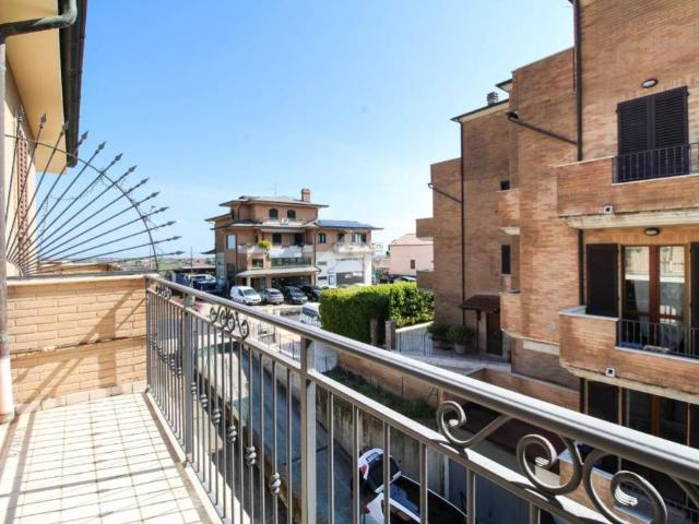 Appartamento in vendita a Sant'Elpidio a Mare FM