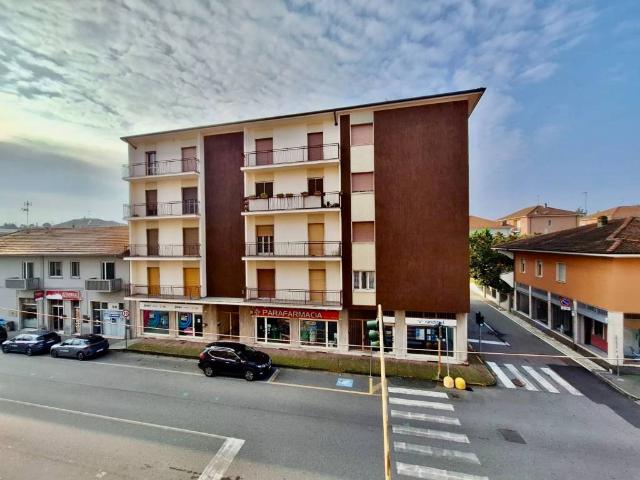 Appartamento in vendita a Santhià VC