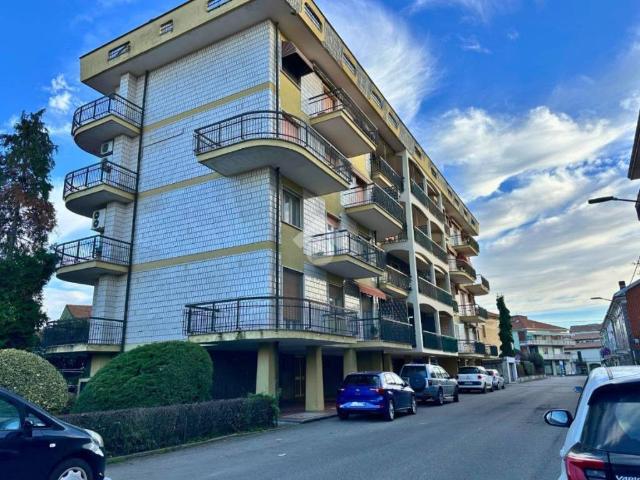 Appartamento in vendita a Santhià VC