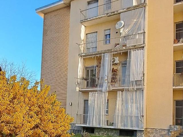 Appartamento in vendita a Santhià VC