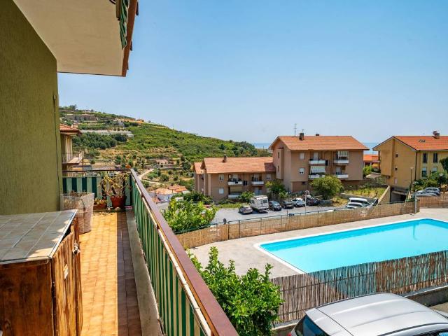 Appartamento in vendita a Santo Stefano al Mare IM