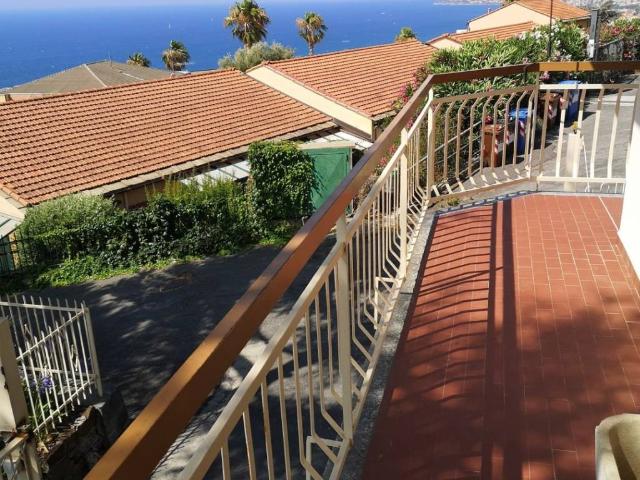 Appartamento in vendita a Santo Stefano al Mare IM