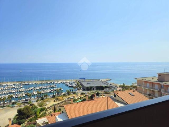 Appartamento in vendita a Santo Stefano al Mare IM