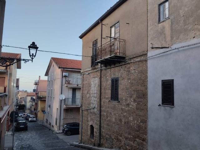 Appartamento in vendita a Santo Stefano di Camastra ME