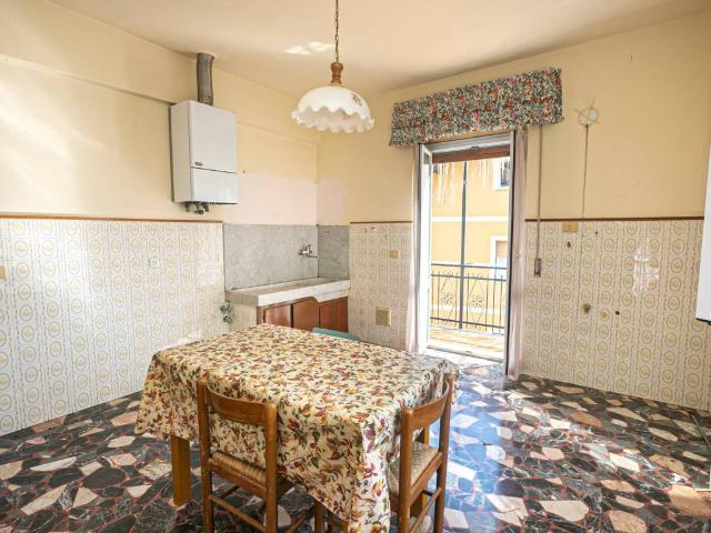 Appartamento in vendita a Sant'Olcese GE