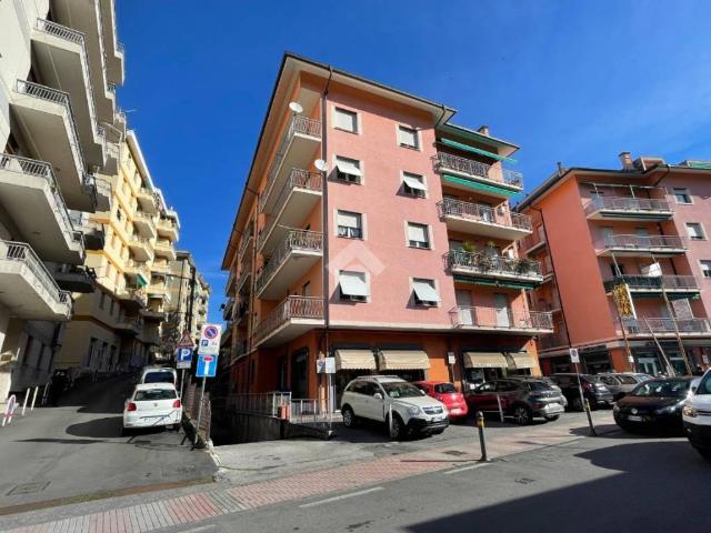 Appartamento in vendita a Sant'Olcese GE