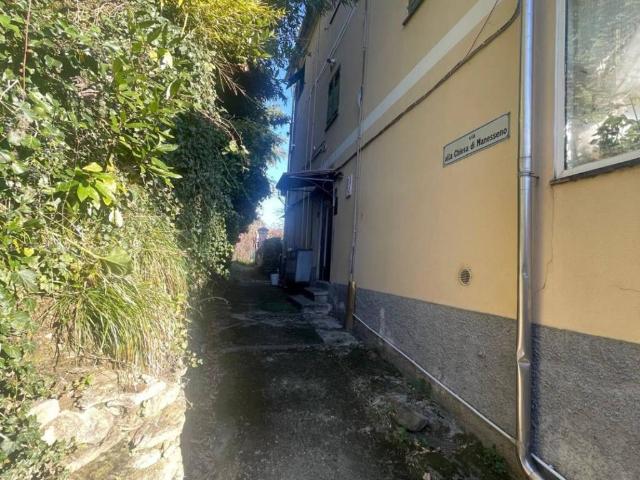 Appartamento in vendita a Sant'Olcese GE
