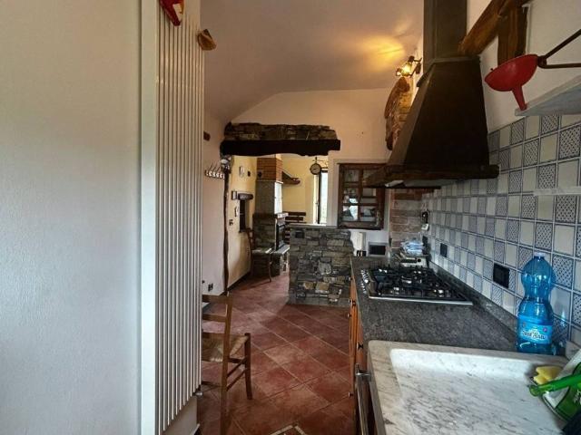 Appartamento in vendita a Sant'Olcese GE
